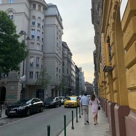Romantic Chic & Charming Green Square At Palace District * Budapest